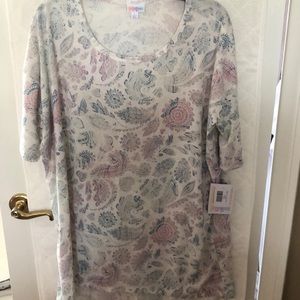 Lularoe Irma L NWT. Pretty paisley